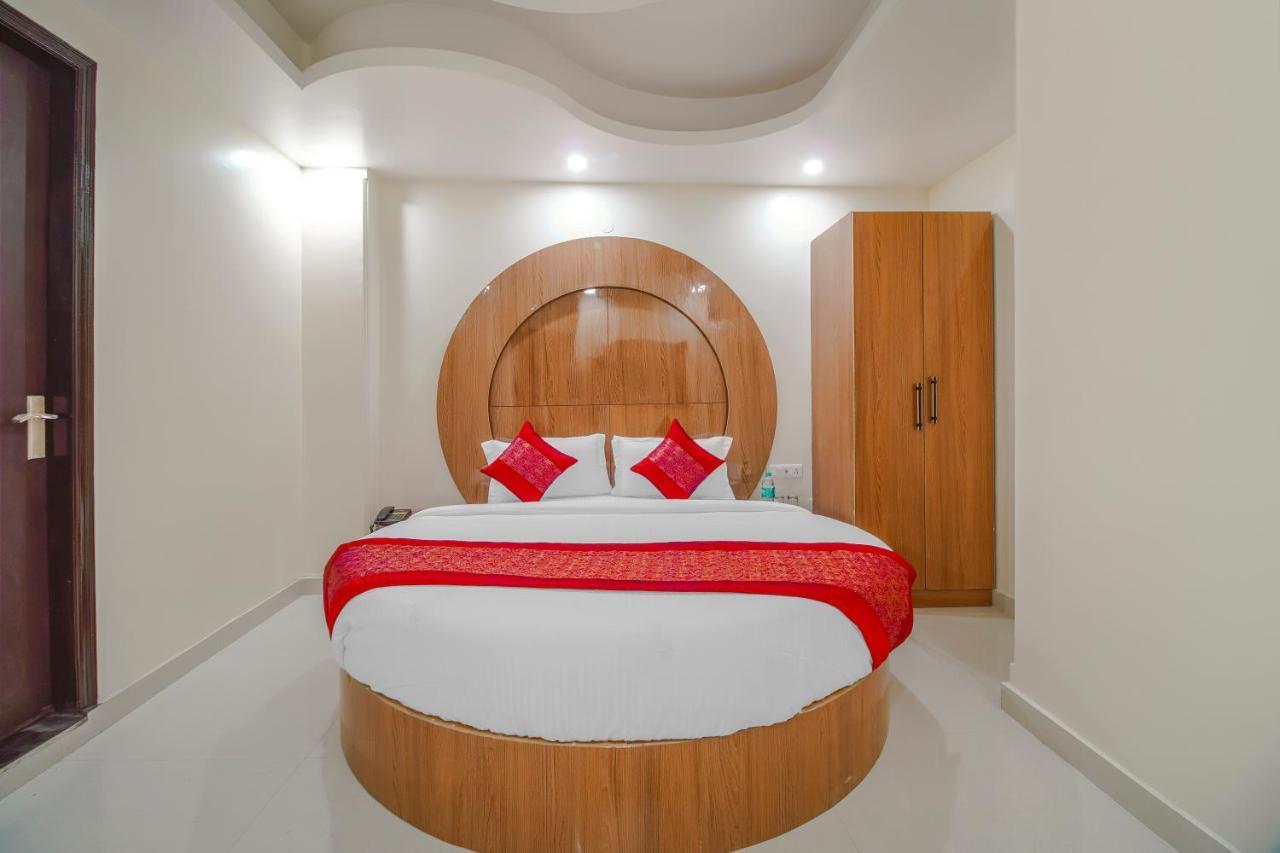 Hotel Classic Plaza At Delhi Airport New Delhi Bagian luar foto