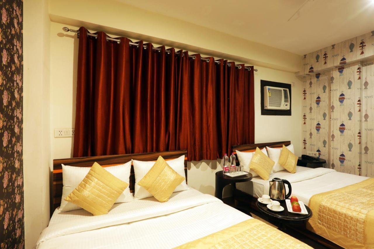 Hotel Classic Plaza At Delhi Airport New Delhi Bagian luar foto